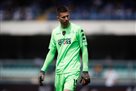 V_cario passed the medical examiner at Tottenham during the tієї weeks