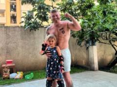Александр Кривошапко довел до слез видео, как впервые за год встретился с 6-летней дочерью