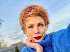 Олена-Крістіна Лебідь вилетіла з батута і впала на землю:  