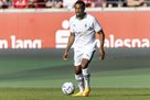 Plea ta Itakura can continue contracts with Borussia M
