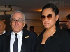 The young lover of Robert De Niro was paralyzed in the face after the birth of her daughter