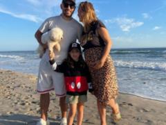 The squad of Andriy Bednyakov with two children turned back to Ukraine in an hour of war