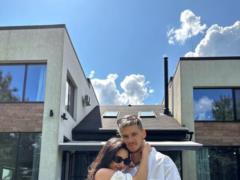 Anna Trincher showed a luxurious house, before which she moved with a man Oleksandr Voloshin