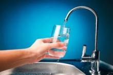 Does water have a taste