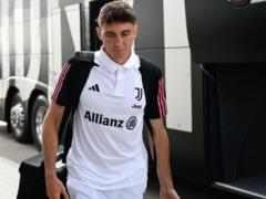 Young flank defender of Juventus is ready to fight for space in the starting warehouse