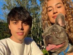ALEKSEEV charmed with tender hugs with his beloved Russian Ulyana Sinetskaya