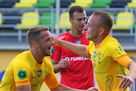 Перша ліга. Лівий берег розгромив Гірник-Спорт, Карпати мінімально перемогли