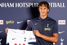 Tottenham signed the central defender of Burnley