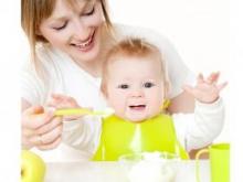 Healthy Start: Choosing Vegetables for Your Baby s First Feeding