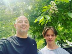 Potap near Kiev, walking around the place with a grown-up blue among the ex-druzhina