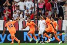 Valencia made Sevilla