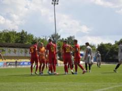 First League. Ingulets defeated Dinas, Metalurg gave in to Girnik-Sport, nothing Metalist and Podillya