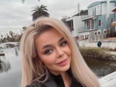 Алина Гросу показала свое жилье в Лос-Анджелесе и как собственноручно делала там ремонт