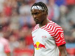 Napoli aiming at Simakan