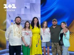 Solomiya Vitvitskaya brought to tears a touching meeting of a military man with his daughter and wife live