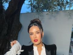 56-year-old Salma Hayek in a bright swimsuit flashed a magnificent bust