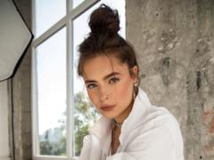 20-year-old daughter of Elena Kravets flashed a slender figure in a swimsuit