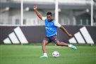 Alex Sandro overcame an injury in training