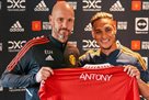 Ten Gag: The fate of the Manchester United transfer agency? Who has no conflict of interests?