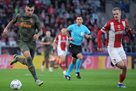 Shakhtar, with a brace from Sikan, mastered the Karolomny comeback in a fiery match against Antwerp