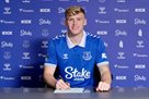 Everton retained their main teammate