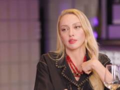Оля Полякова рассказала, как психолог рассорила ее с мамой:  Во всех проблемах винила 