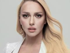Оля Полякова испугала видом своей опухшей руки после неудачной инъекции:  Такая беда случилась 