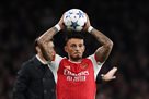 Arsenal continue negotiations with White