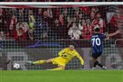 Benfica with Trubin and a hat-trick of Maria did not succeed in winning Inter
