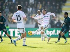 Juventus minimally beat Frosinone