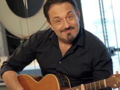 Гарик Кричевский перевел свой легендарный хит  Киевлянка  на украинский: как теперь звучит песня