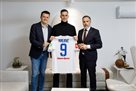Nikola Kalinich turned to Haiduk, deducing a symbolic salary