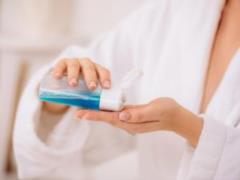 Використання міцлярної води: ціль та практичне застосування
