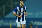 Girona is considering three players for the role of the central defender