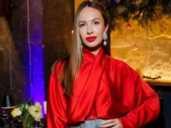 Экс-жена Остапчука ответила на упреки, почему она живет на две страны и не остается в Украине