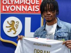 France transfer. Winter transitions
