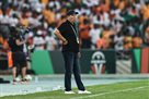 The head coach of the Cote d Ivoire national team was fired if it is possible to reach the playoffs