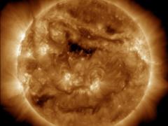 На Солнце произошла мощная вспышка, Землю накроет магнитная буря