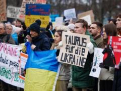 Украина собирает данные для ТЦК о мужчинах в Германии: посол опроверг российский фейк