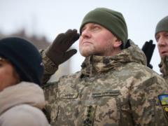 Зеленский уволил Залужного с должности главкома ВСУ и назначил нового командующего
