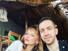 Ирина Сопонару показала новое видео с женихом-британцем и как они возвращались из Лондона в Черновцы