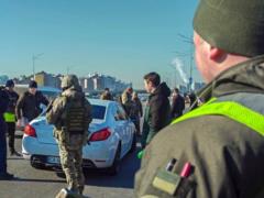 Автомобили украинцев хотят поставить на учет в ТЦК и запретить продажу с вывозом