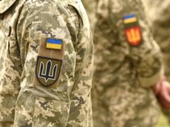 Расходы госбюджета на зарплаты военным в январе сократились почти вдвое – данные Минфина