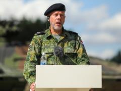 Адмирал Бауэр обвинил Запад в чрезмерном оптимизме по поводу войны в Украине в прошлом году