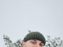 Известный украинский телеведущий после заявления о мобилизации появился на тренировках в ВСУ