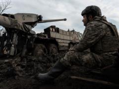 Россияне пытались штурмовать Ласточкино. Сбежать удалось только танку — обозреватели (карта)