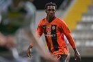 Kevin makes his debut for Shakhtar in the UPL in the match against Oleksandriya