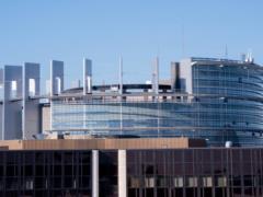 Европарламент одобрил выделение Украине 50 млрд евро – журналист