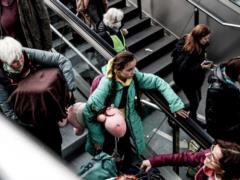 Украинцы за границей рассказали, какие факторы важны для их возвращения домой