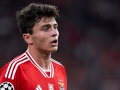 Manchester United shows interest in Trubin s teammate
